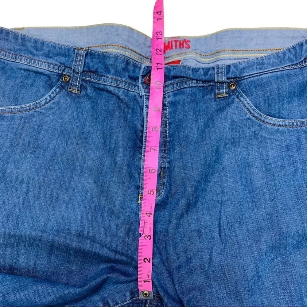 10/$25🦋 Smith's Medium Wash Denim Capris - Size 16